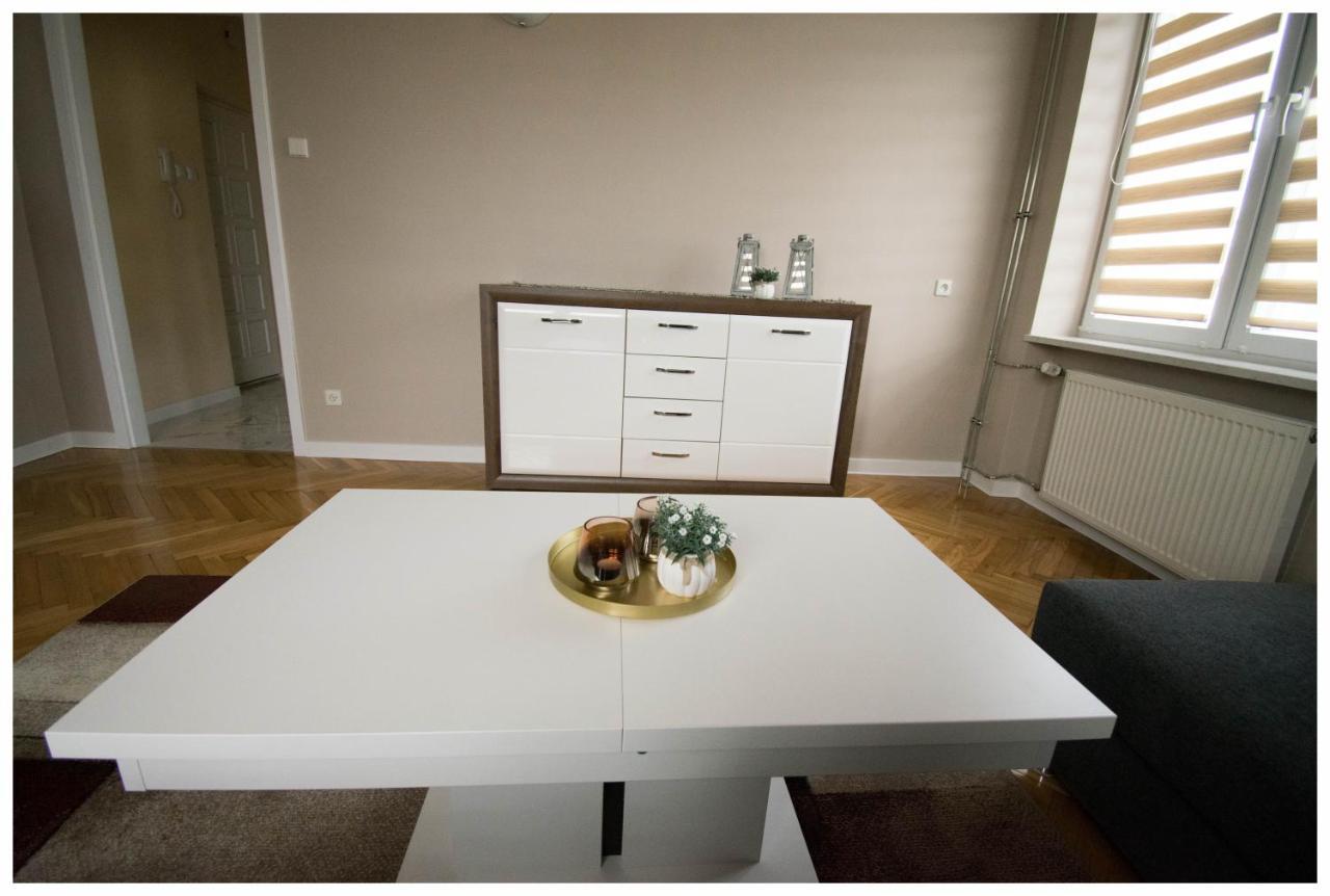 Color 24 Apartament III Stalowa Wola Exteriér fotografie