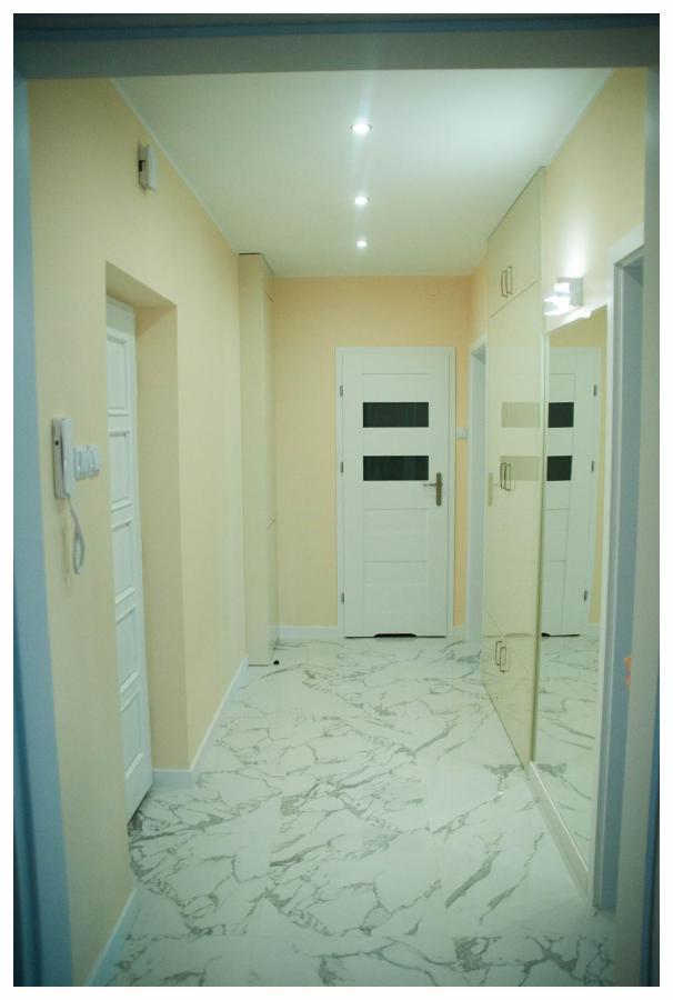 Color 24 Apartament III Stalowa Wola Exteriér fotografie